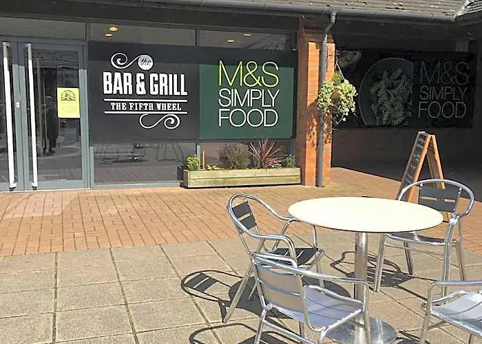 Warrington Motel, J20 M6 Lymm Services