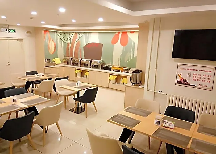 Hanting Hotel Dandong Railway Station