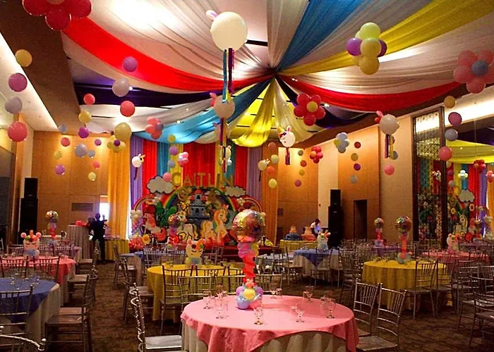 Grand Astoria Hotel