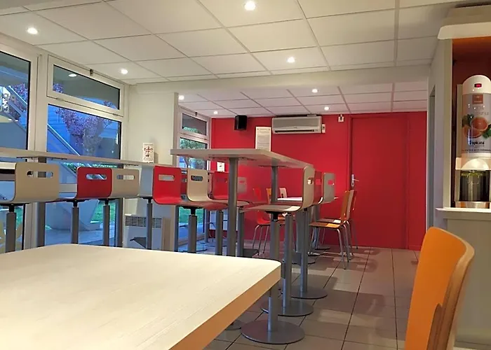 Premiere Classe Toulouse Sud - Portet