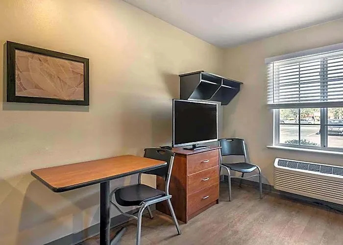 Extended Stay America Select Suites - Orlando - Sanford - Airport