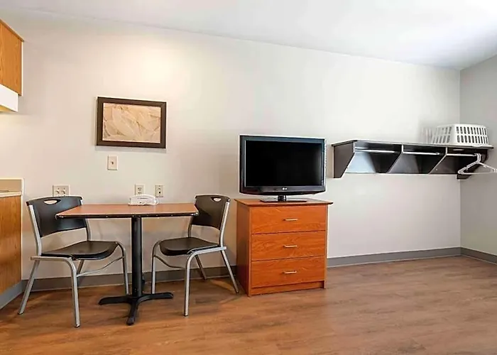 Extended Stay America Select Suites - Orlando - Sanford - Airport