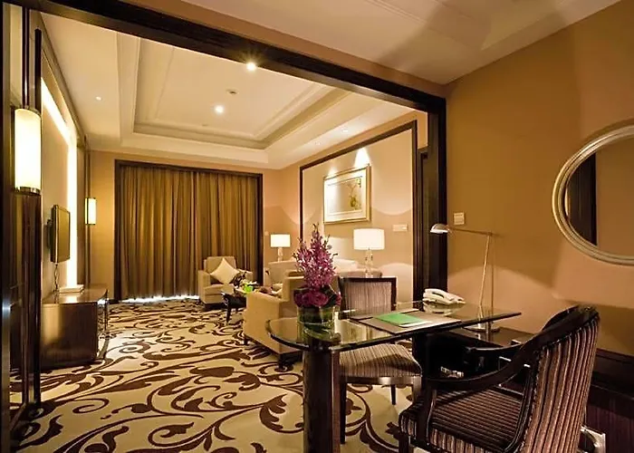 Howard Johnson Tongfang Plaza Zhuji