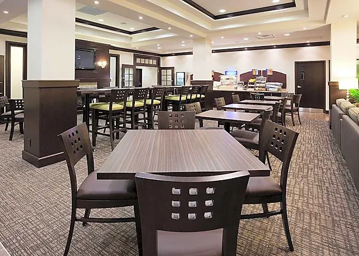 Holiday Inn Express & Suites New Liskeard By Ihg