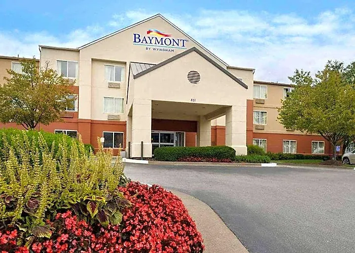 Baymont By Wyndham St Charles