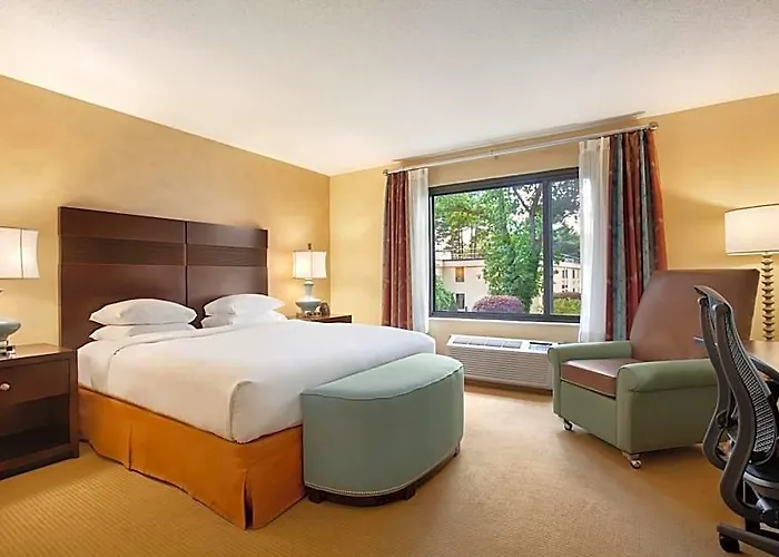 Doubletree By Hilton Hotel Boston - Bedford Glen