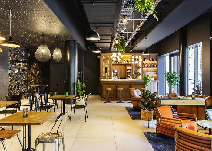 Ibis Styles Puteaux Paris La Defense