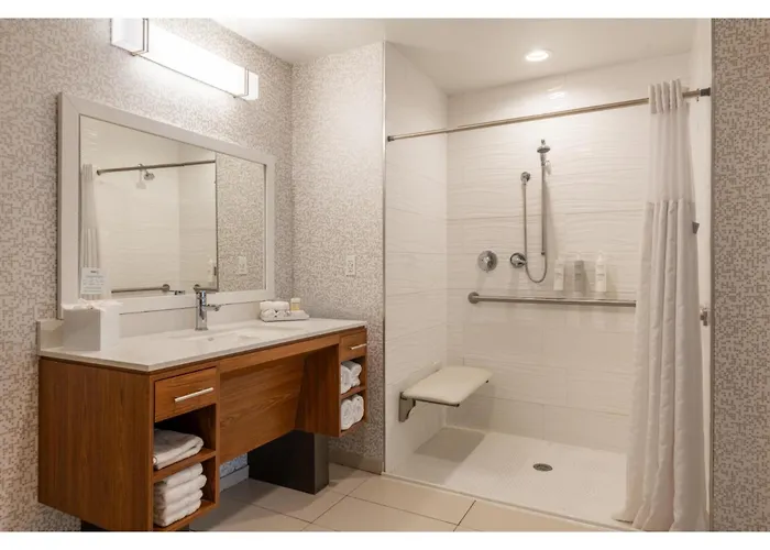 Home2 Suites By Hilton Raynham Taunton