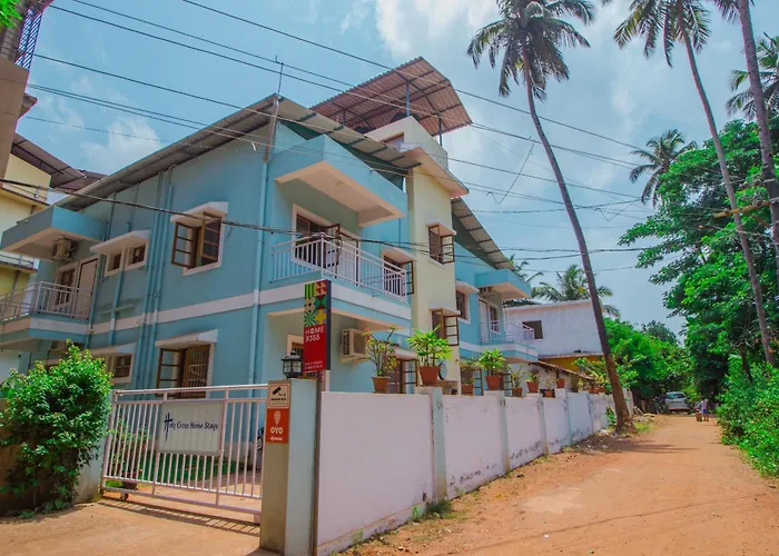 Super Collection O Holy Cross Home Stays