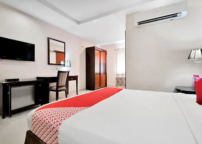 Super Hotel O Rudra Grand
