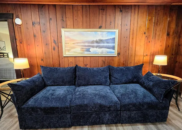 Edgewater Resort Cottage #1