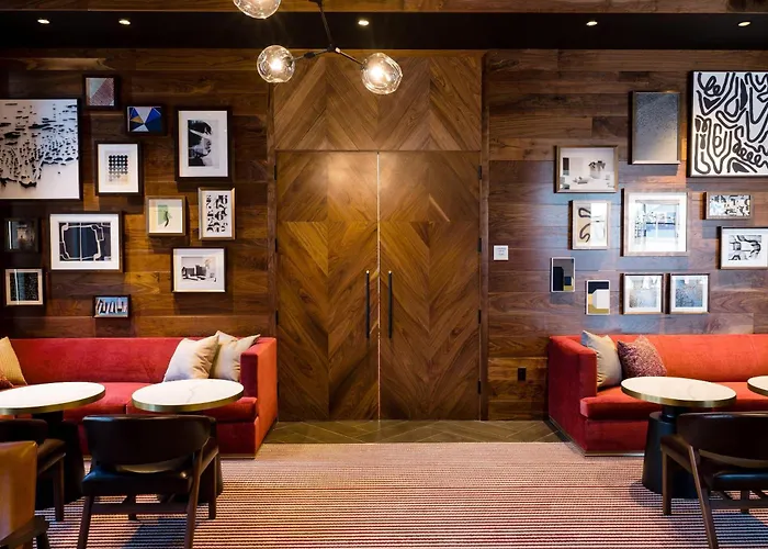 Cambria Hotel Boston Somerville