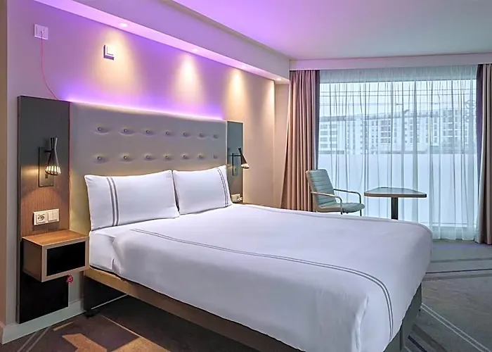 Premier Inn Stuttgart City Centre