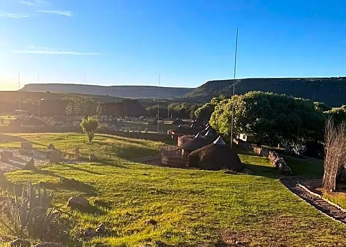 Serenity Heights Backpackers Lodge