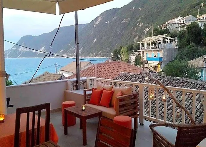 Ionis Hotel