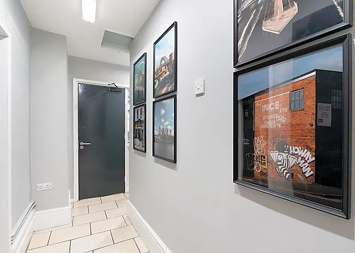 Citysteps Hotels Newcastle West