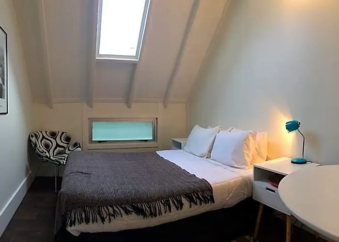 Hekerua Lodge Backpackers
