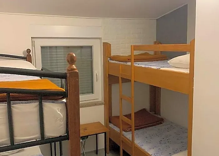Hostel Kantun