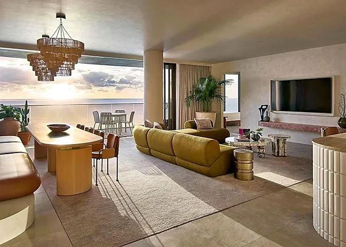 Mondrian Gold Coast