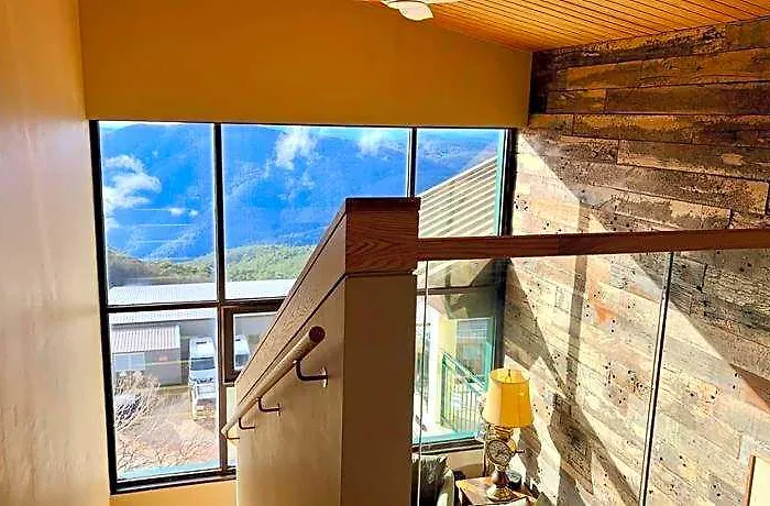 Chalet Mt Buller Hotel