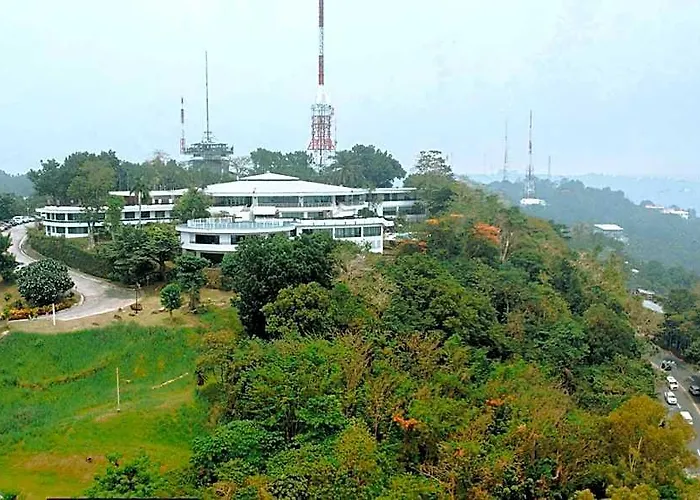 Eugenio Lopez Center