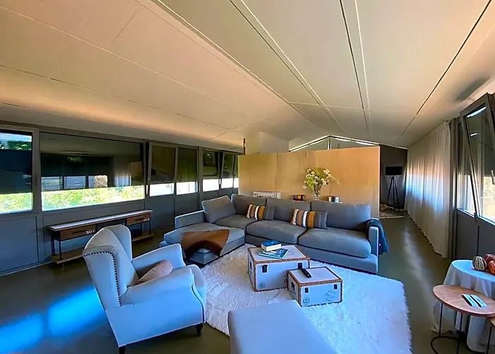 Casa Rural De Diseno En Montiro Emporda