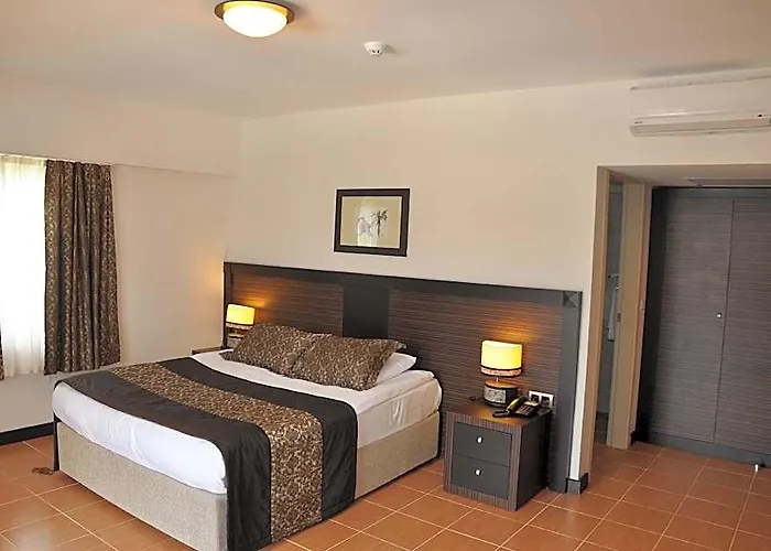 The One Club Hotel