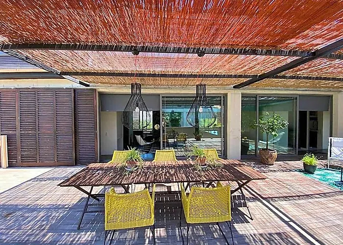 Casa Rural De Diseno En Montiro Emporda