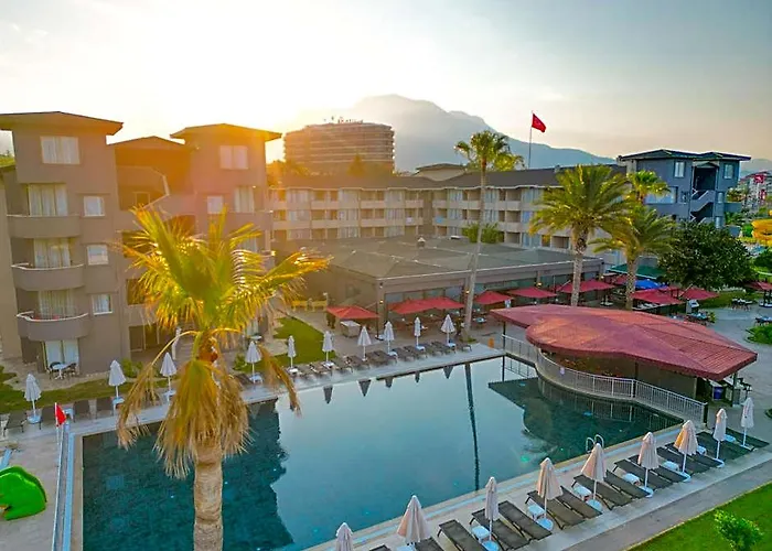 Senza Sunset Beach Hotel