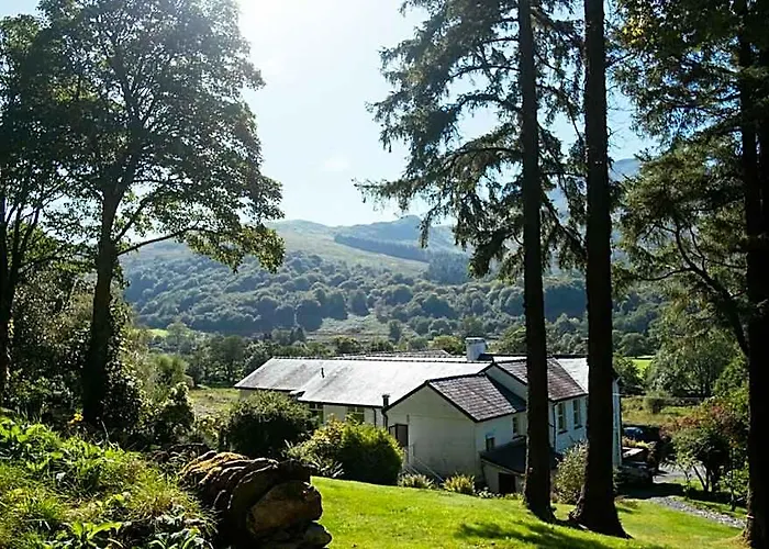 Ty Afon - River House