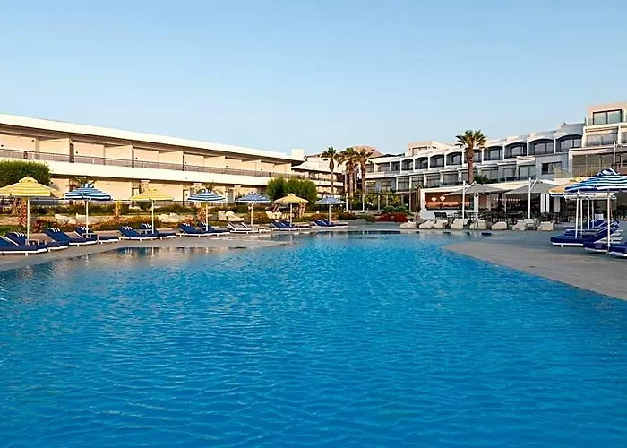 Paralos Rodos Lifestyle