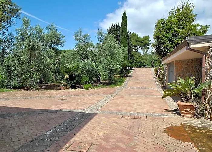Uva Stelle Maison Detached Villa In The Hills Of Sperlonga