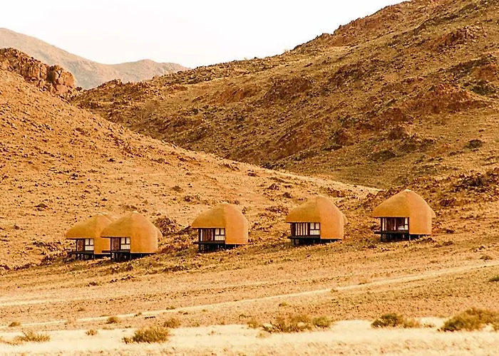 Desert Hills Lodge