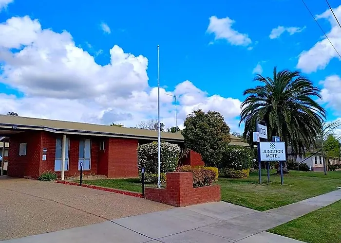 Junction Motel Wagga