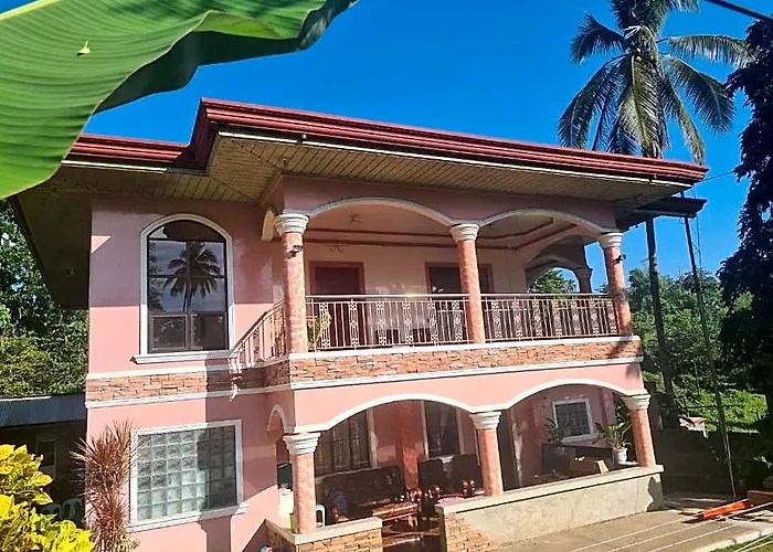 Rotunda Inn Home Stay
