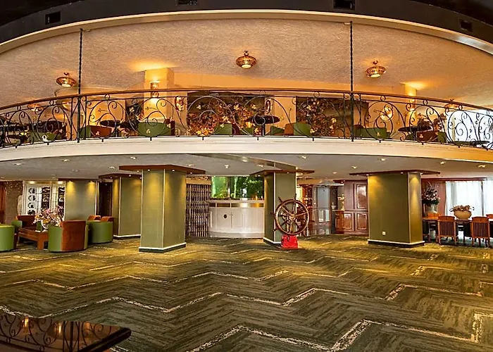 Hotel & Restaurant Infinity