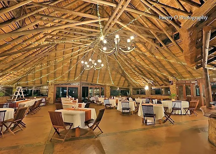 Mangwa Valley Game Lodge