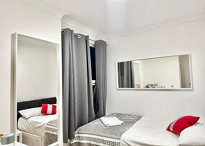 Venice Hotel