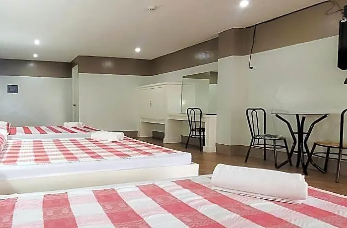Green Meadows Hotel & Restaurant