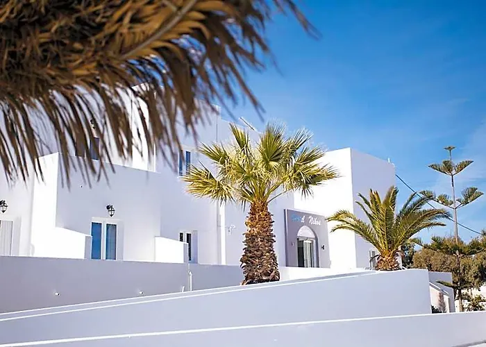 Nikos Hotel
