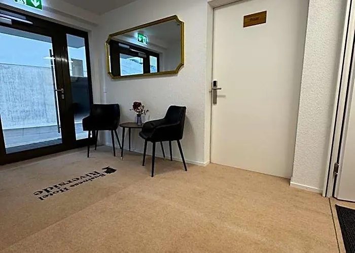 Riverside Apartment Hotel Ag