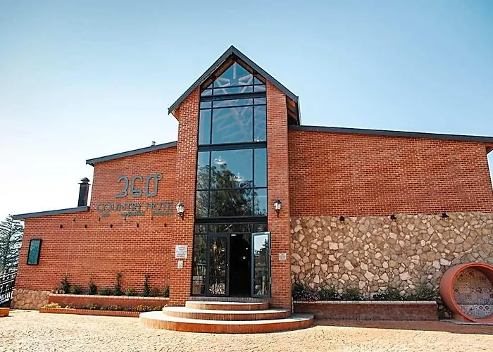 360 Country Hotel