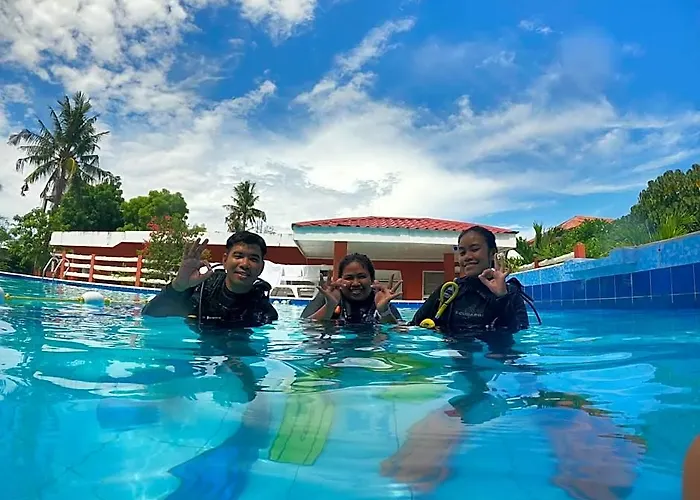 Malapascua Beach & Dive Resort