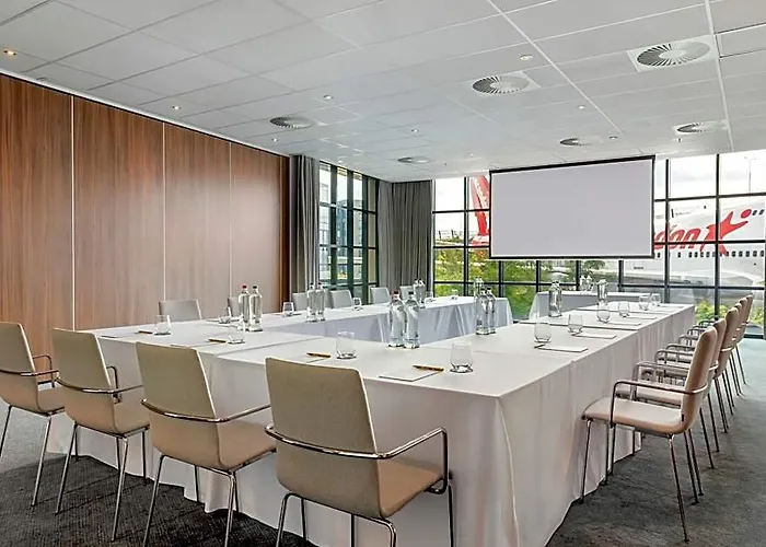 Corendon Amsterdam Schiphol Airport A Tribute Portfolio Hotel