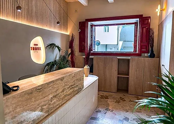 Travi Boutique By Holi