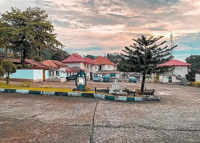 Orange Resort
