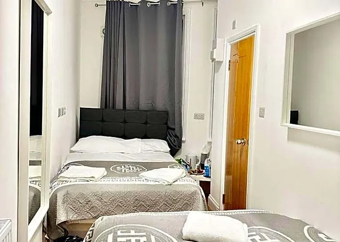 Venice Hotel