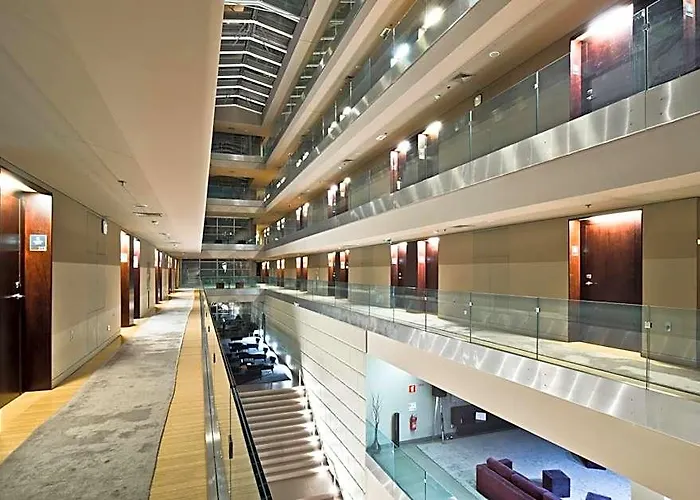 Golden Tulip Sao Joao Da Madeira Hotel