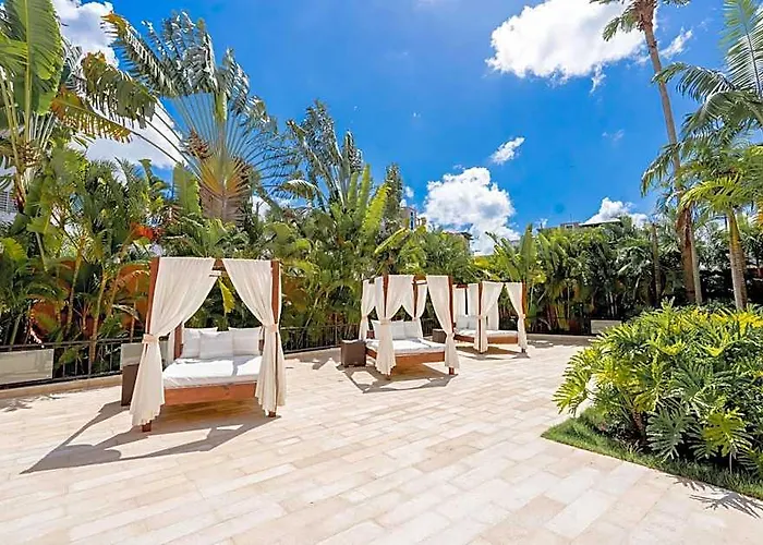 Hodelpa Garden Court