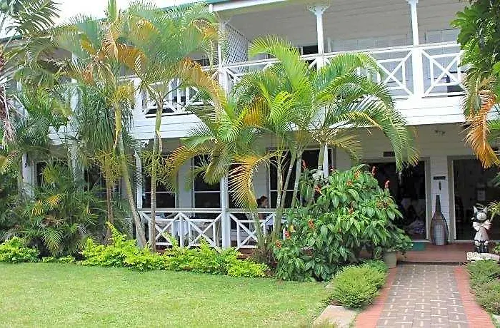 Paradise Lodge
